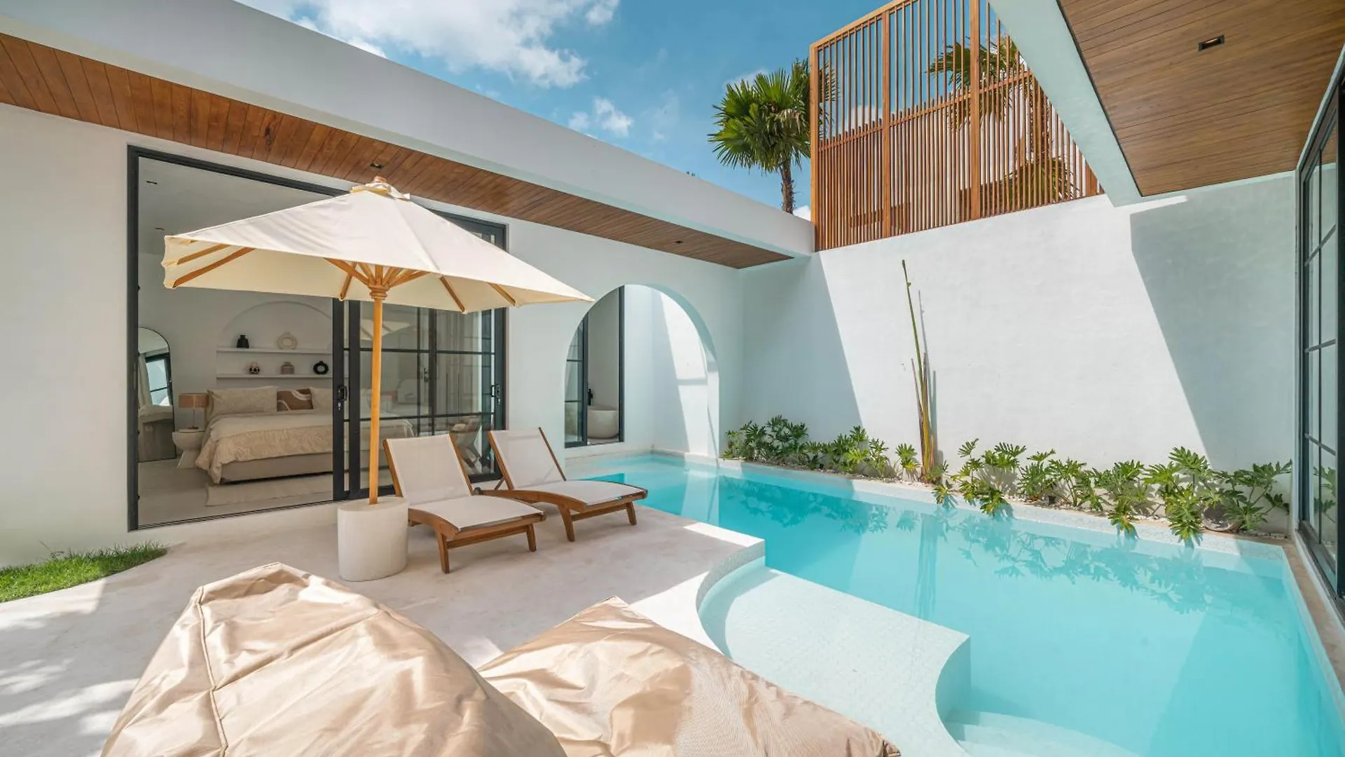Villa Jenna - Exquisite 3Br Villa Close To Batu Belig Beach Canggu  Indonesia