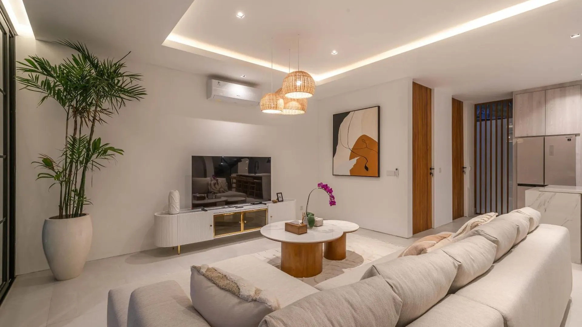 Villa Jenna - Exquisite 3Br Villa Close To Batu Belig Beach تْشانغو