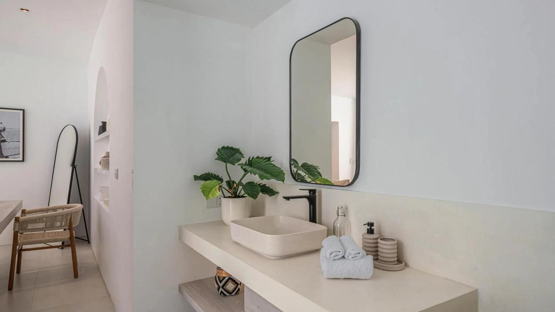 Villa Jenna - Exquisite 3Br Villa Close To Batu Belig Beach تْشانغو 0*,